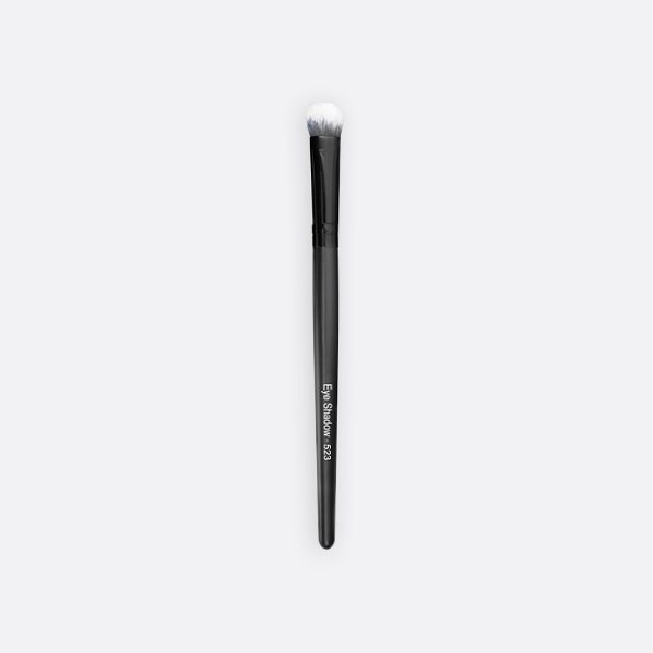 Luomivarisivellin-523.jpg Elixir Eyeshadow Brush #523 - Image 1